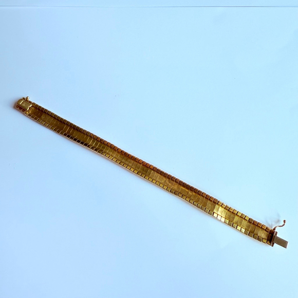 Estate 14K Solid Yellow Gold 10.5mm Rounded Omega Link Bracelet Italy Vintage - Picture 7 of 12